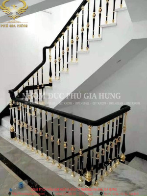 Con Tiện Cầu Thang -  06