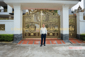 Cổng đúc đẹp và cổng sắt với những sự khác biệt