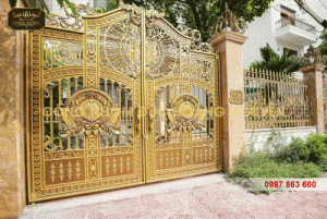 Những lưu ý khi tìm hiểu giá cổng nhôm đúc hiện nay