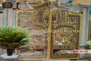 4 lợi ích phong thủy từ cổng nhôm đúc
