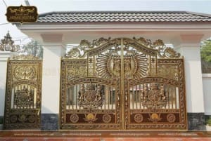 Cổng biệt thự nhôm đúc – Đẳng cấp xứng tầm hoàng gia