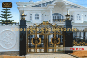 Tư vấn thiết kế cổng hợp kim nhôm đúc đẹp hợp phong thủy