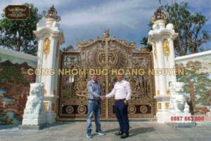 Quy trình sản xuất và thi công cửa cổng nhôm đúc